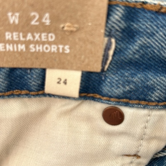 Madewell Relaxed Denim Shorts Size 24 NWT Mid Rise - Picture 6 of 8